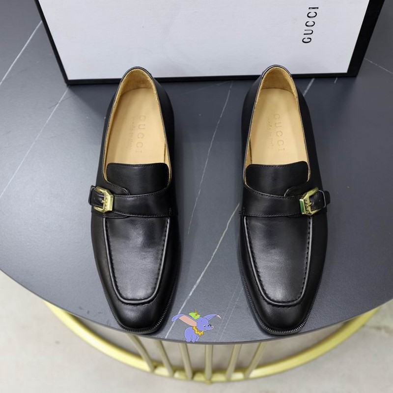 Gucci Men's Shoes 550